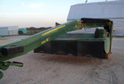 2010 John Deere 835