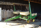  John Deere 7000