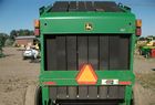 2002 John Deere 567