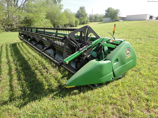 2009 John Deere 630F