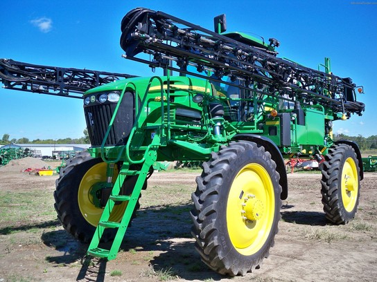 2011 John Deere 4830