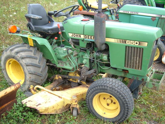 1982 John Deere 650