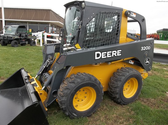 2012 John Deere 320D