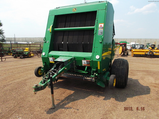2009 John Deere 568