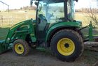 2010 John Deere 3320