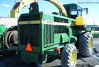 2000 John Deere 6850