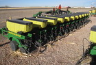 2011 John Deere 1720