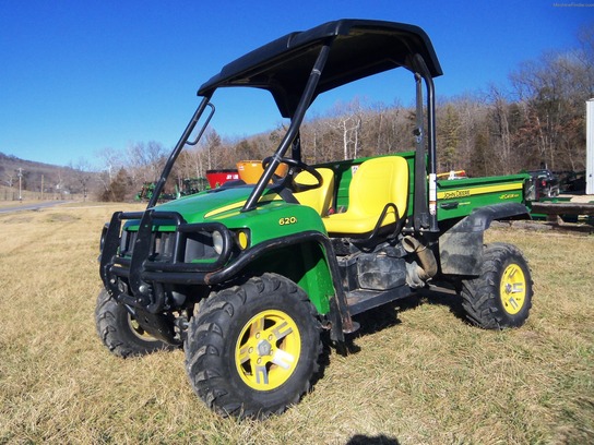 2010 John Deere XUV 620I GREEN