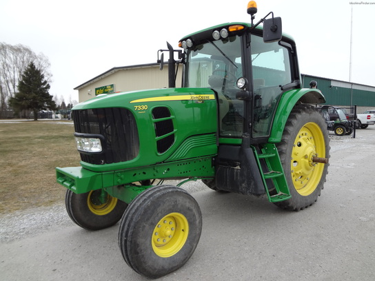 2012 John Deere 7330 Prem
