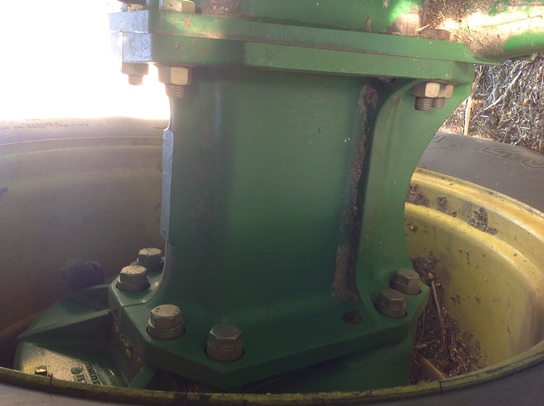 2007 John Deere John Deere 20.8-42 Duals