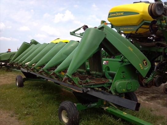 2004 John Deere 893