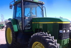 2000 John Deere 7510