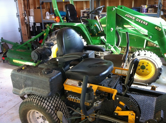 2010 Cub Cadet Tank 48