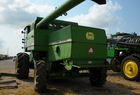 1983 John Deere 8820
