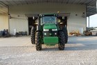 2011 John Deere 8260R