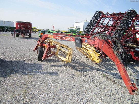  New Holland 216 Hay Rake