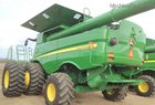 2012 John Deere S690