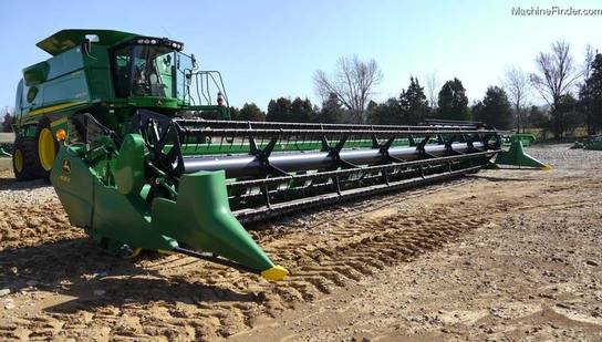 2010 John Deere 635F