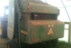 2000 John Deere 566