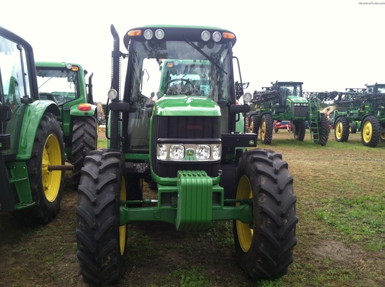 2011 John Deere 6330
