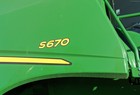 2012 John Deere S670
