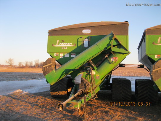 2004 Parker 938