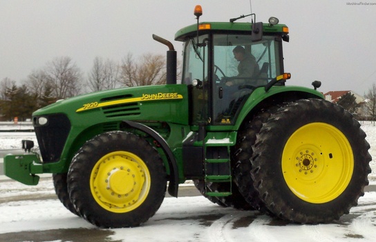 2001 John Deere 8310