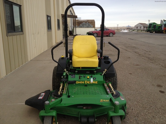 2006 John Deere 717A