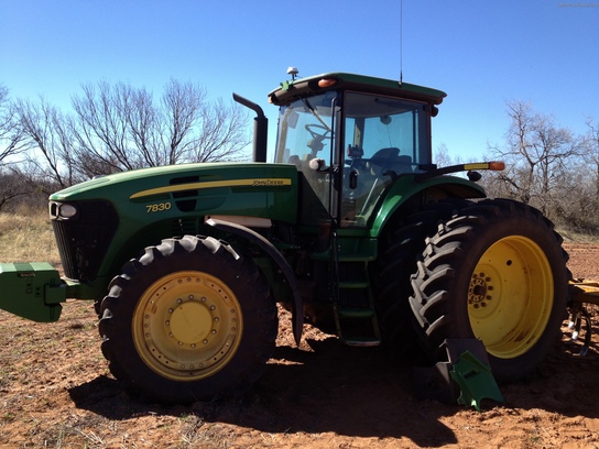 2009 John Deere 7830