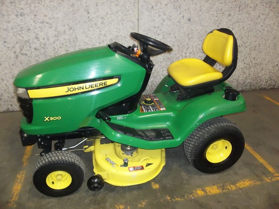 2008 John Deere X300