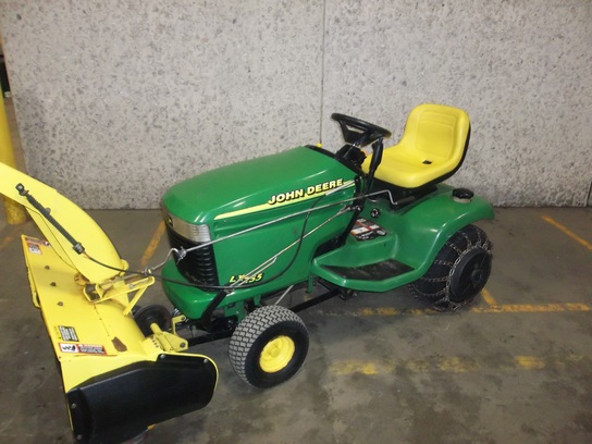 1999 John Deere LX255