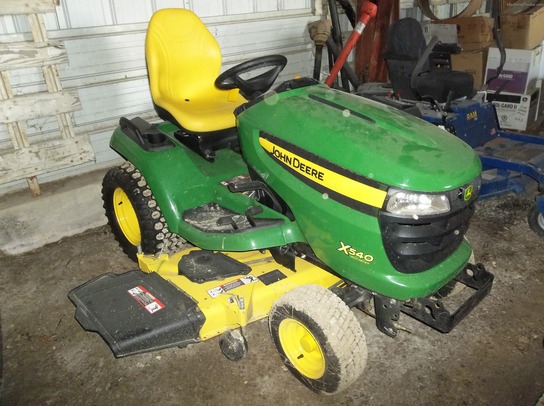 2012 John Deere X540