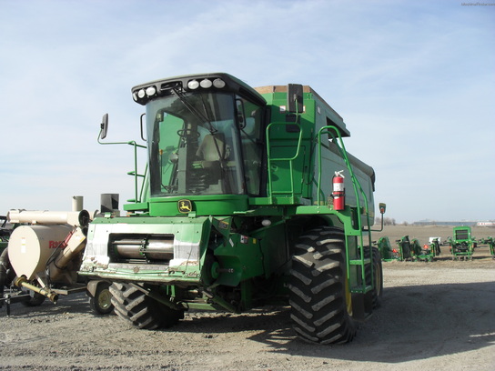 2006 John Deere 9560 STS