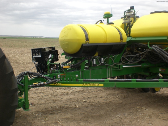 2010 John Deere 1770 ccs