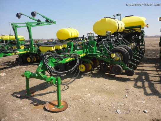 2010 John Deere 1770NT
