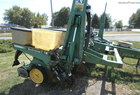  John Deere 7200