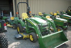 2010 John Deere 2305