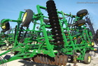 2011 John Deere 2310