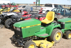 John Deere 425