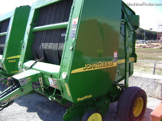 2004 John Deere 567