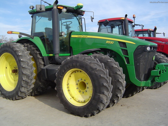 2008 John Deere 8530