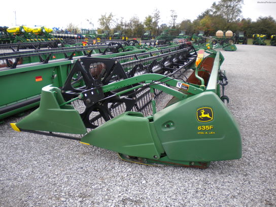 2005 John Deere 635F