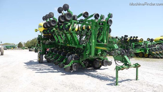 2011 John Deere 1790