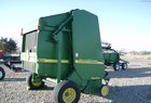 2002 John Deere 567