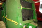2011 John Deere 568