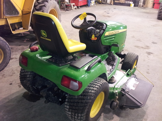2011 John Deere X740