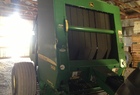2012 John Deere 568