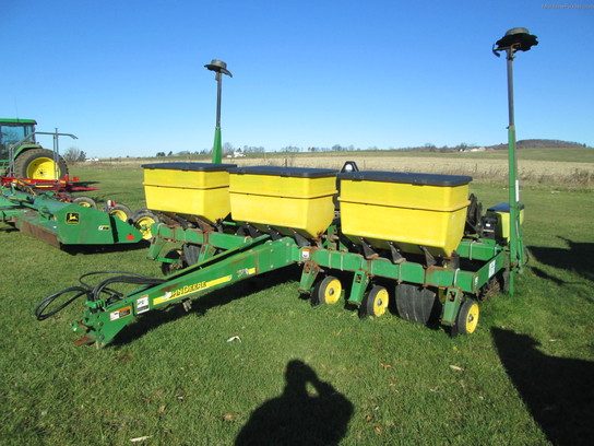 2004 John Deere 1780