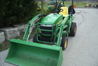 2006 John Deere 2305