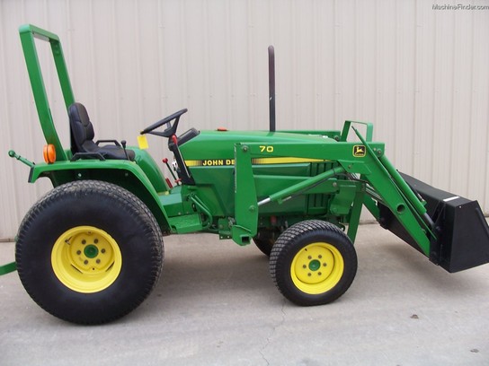 1995 John Deere 770